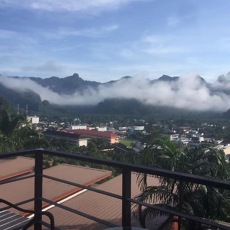Blue Mountain Phangnga Resort Eksteriør bilde