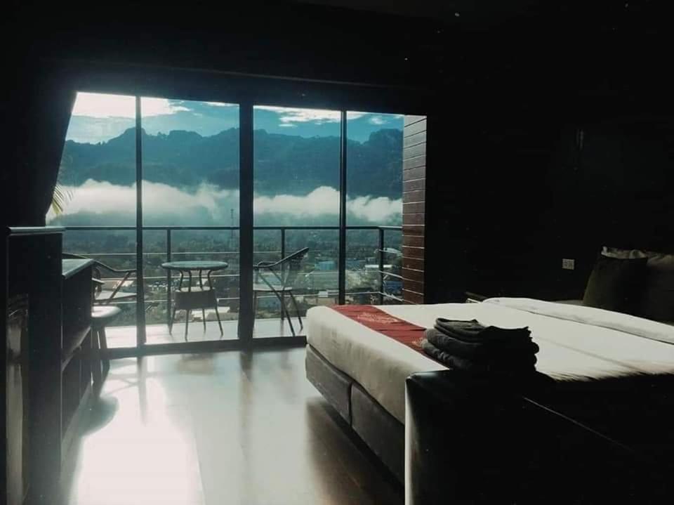 Blue Mountain Phangnga Resort Eksteriør bilde